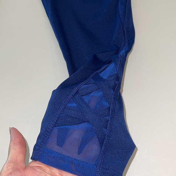 Body Glove Blue  Leggings Size Large NWT - Picture 4 of 15